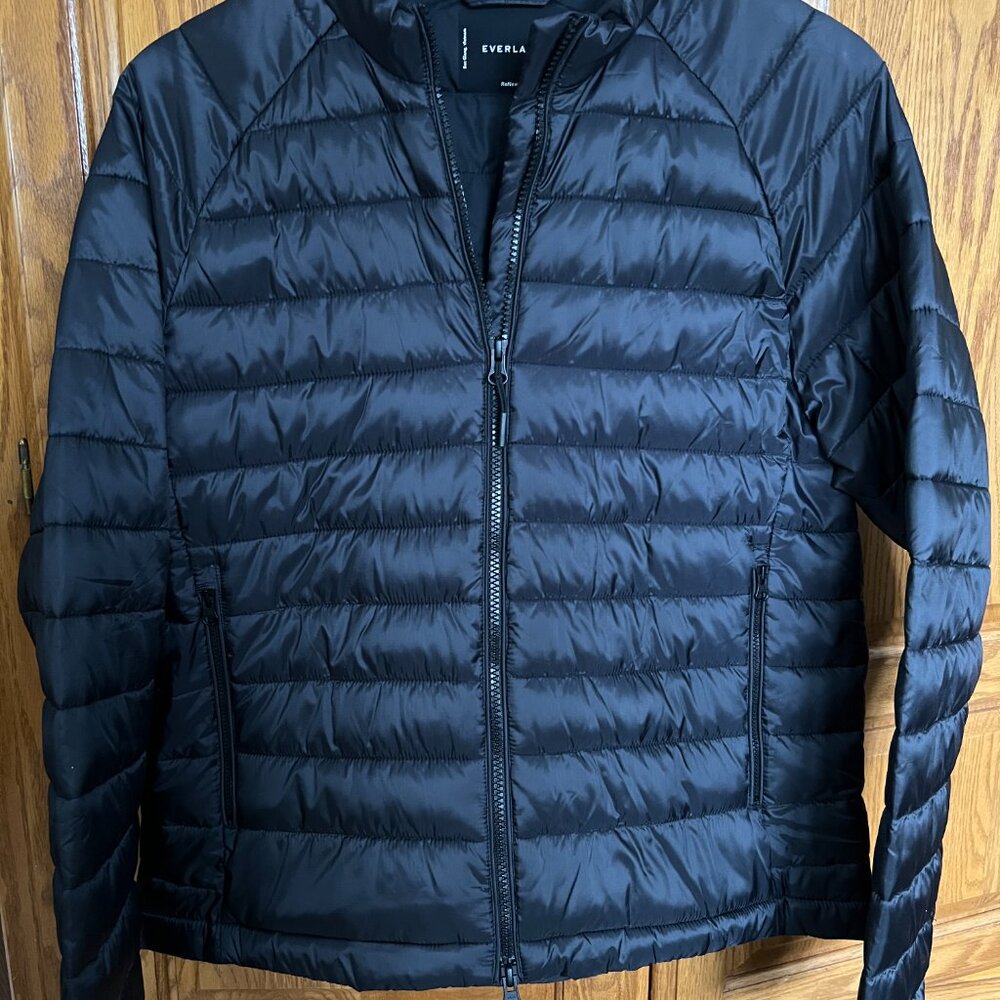 EVERLANE Women's Renew Lightweight Puffer Jacket - Black,  Size Large -  EUC - Picture 12 of 16